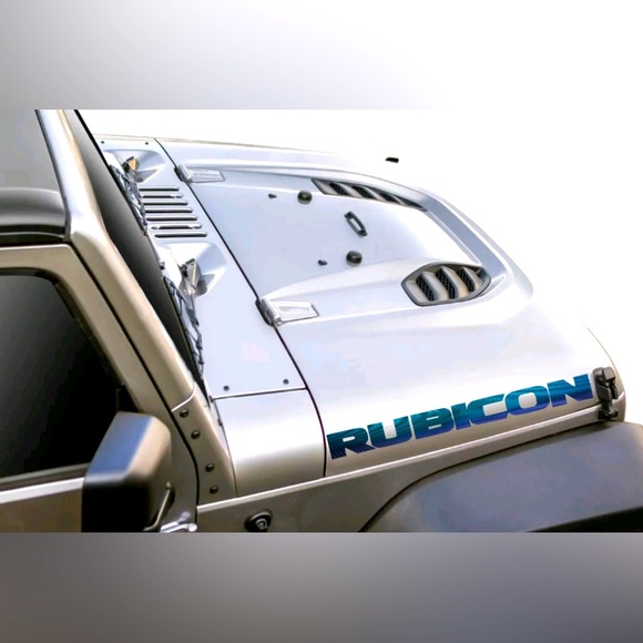 Jeep Rubicon CARBON FIBER IRIDESCENT COLOR CHANGING DECAL 2 Pack 3in x 24 inch - Picture 3 of 3